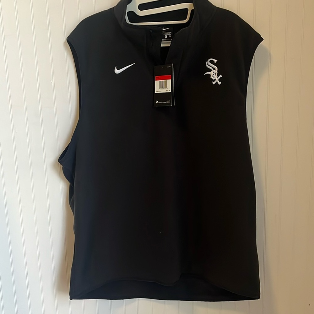 Nike fleece vest Chicago white Sox large new with tags